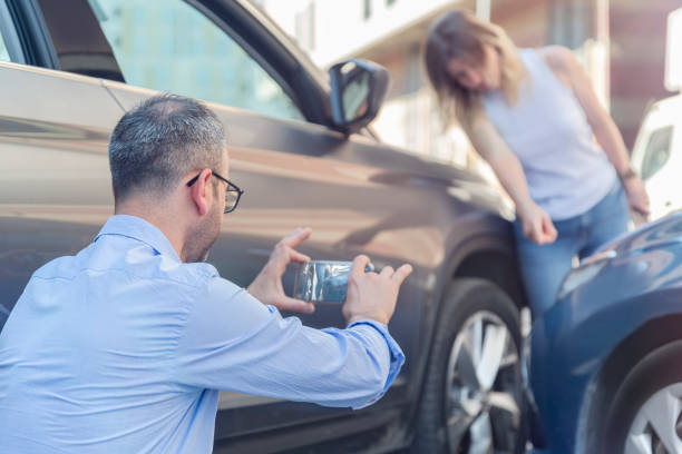 Professional Liability Car Insurance technician working in Catonsville, MD